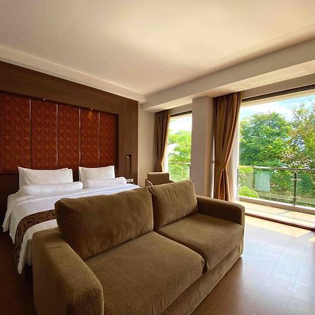 Anugrah Hotel Sukabumi Exterior foto