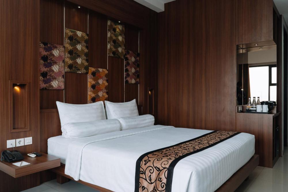 Anugrah Hotel Sukabumi Exterior foto