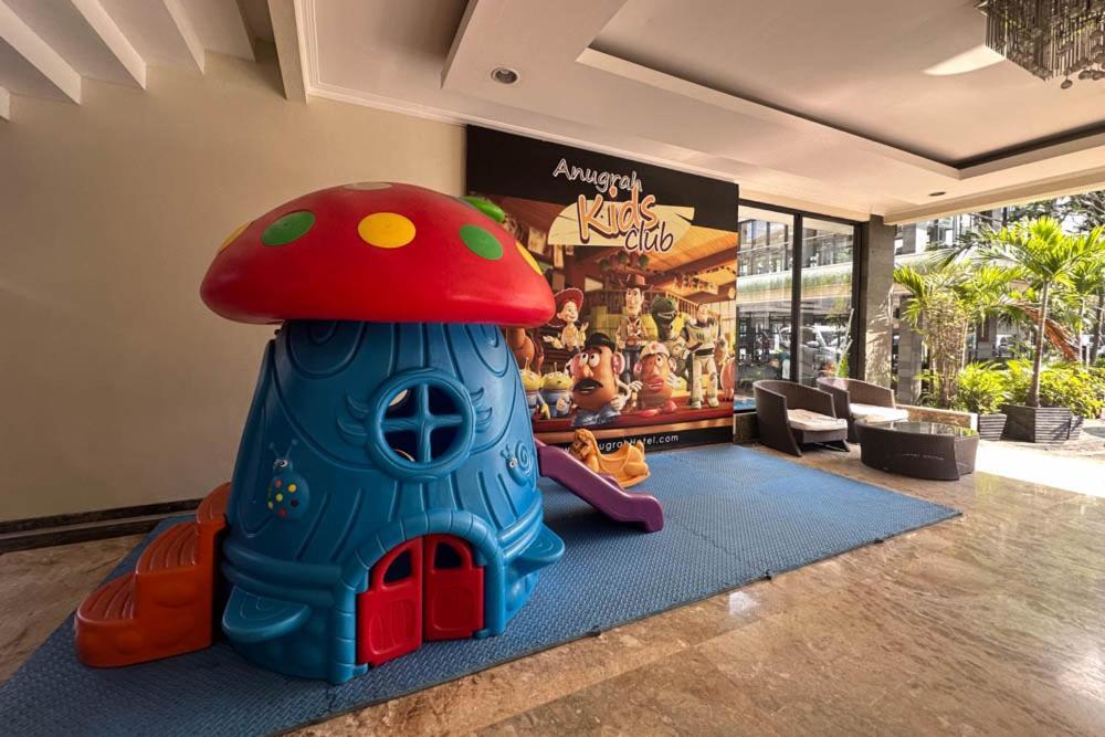 Anugrah Hotel Sukabumi Exterior foto
