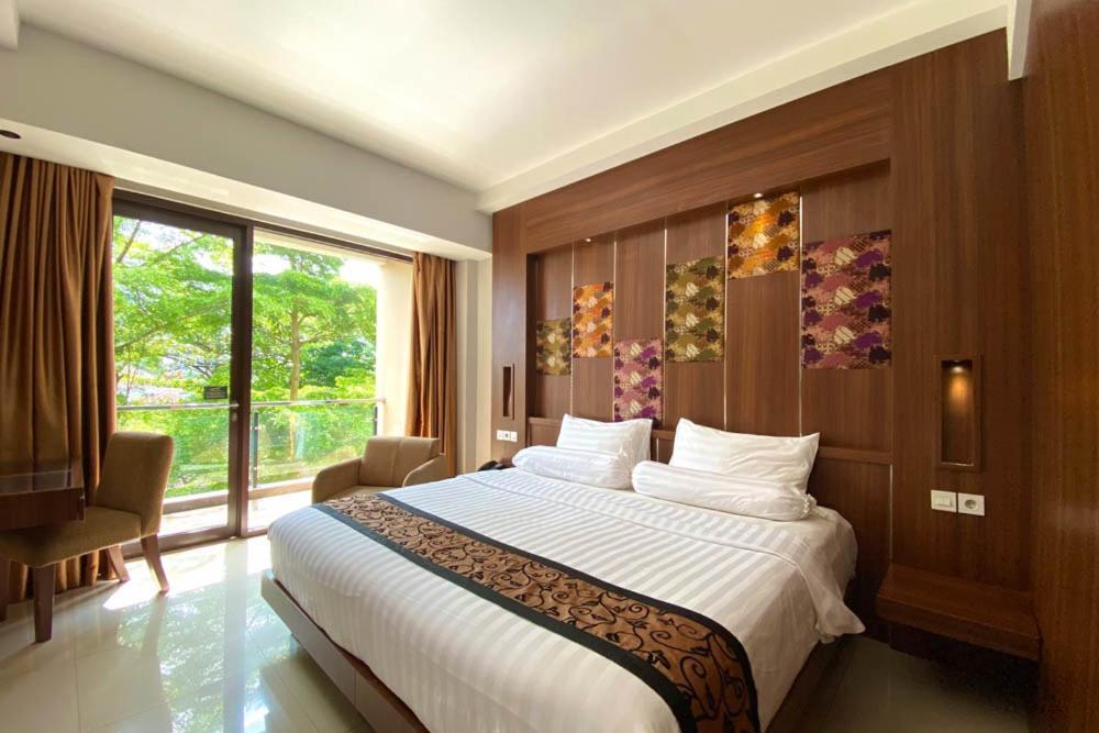 Anugrah Hotel Sukabumi Exterior foto